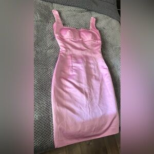 Elegant Pink Midi Dress